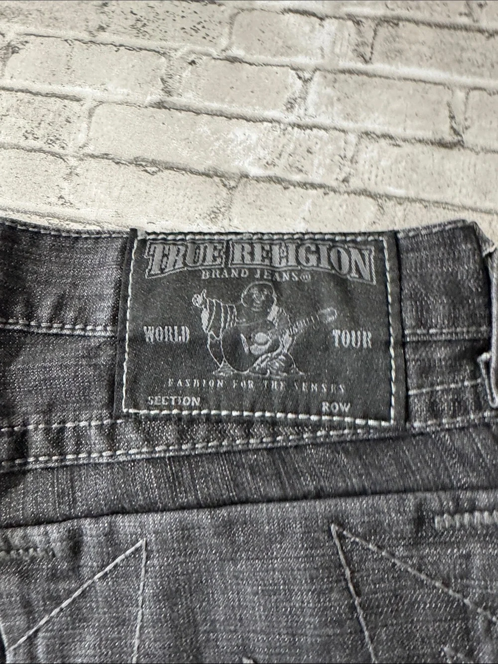 True Religion mens 34x32 black bootcut flare Y2K denim jeans EUC